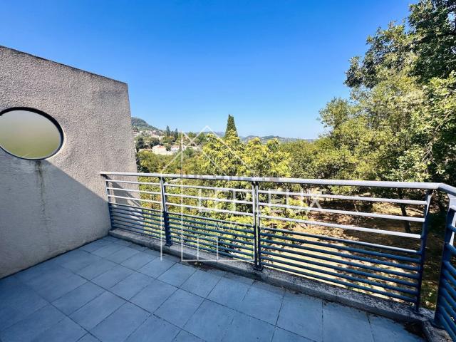 Appartement vente à Grasse, Alpes-Maritimes