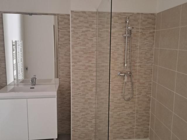 Appartement location à Aix-en-Provence, Gréasque