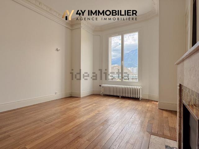 Appartement location à Secteur 5, Grenoble