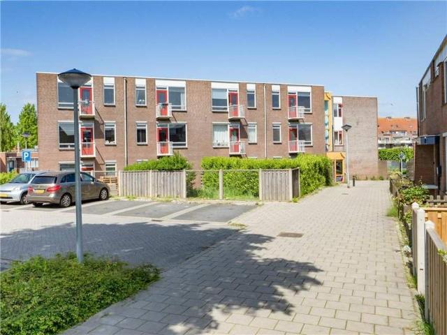 Appartement te huur in Kamp, Lelystad