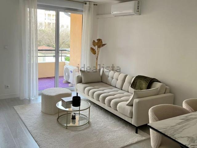 Appartement location à Les Arboras, Grigny-sur-Rhône