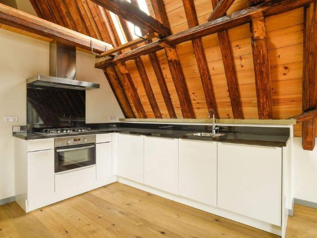 Appartement te huur in Binnenstad, Hoorn