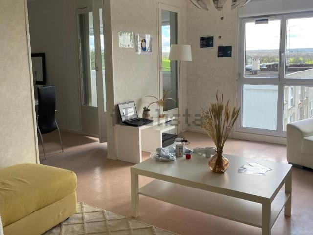 Appartement location à Cité le Fresne, Gueugnon