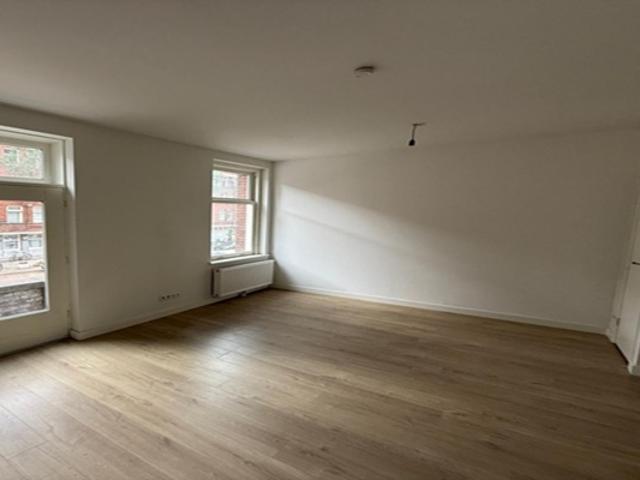Appartement te huur in Zuid, Amsterdam