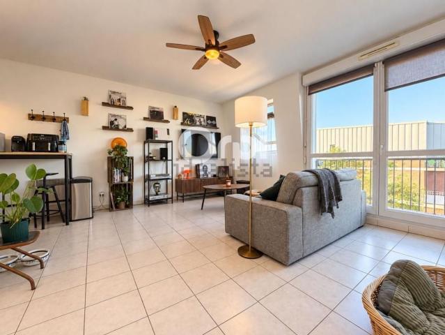 Appartement vente à Résidence Pierre Beregovoy, Hénin-Beaumont