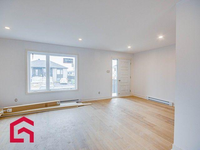 Apartment for rent in Saint-Anicet, Montérégie