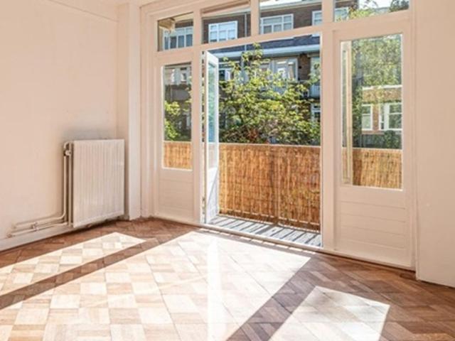 Appartement te huur in Zuid, Amsterdam