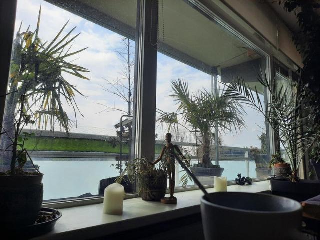 Appartement te huur in Olland, Zuid Holland