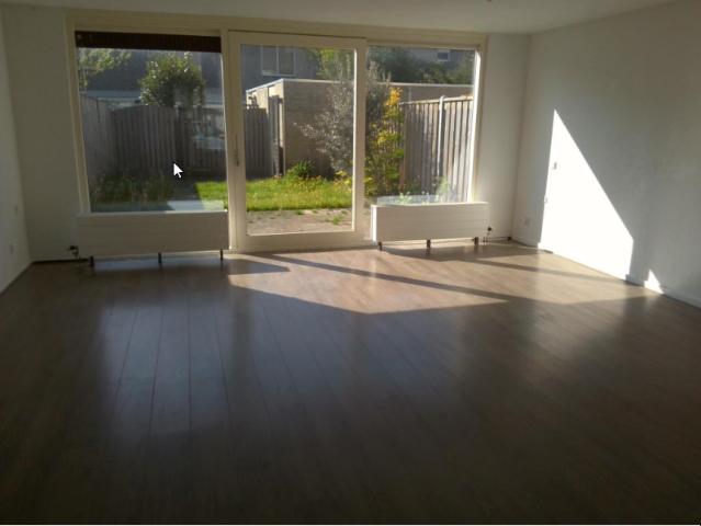 Appartement te huur in Olland, Flevoland