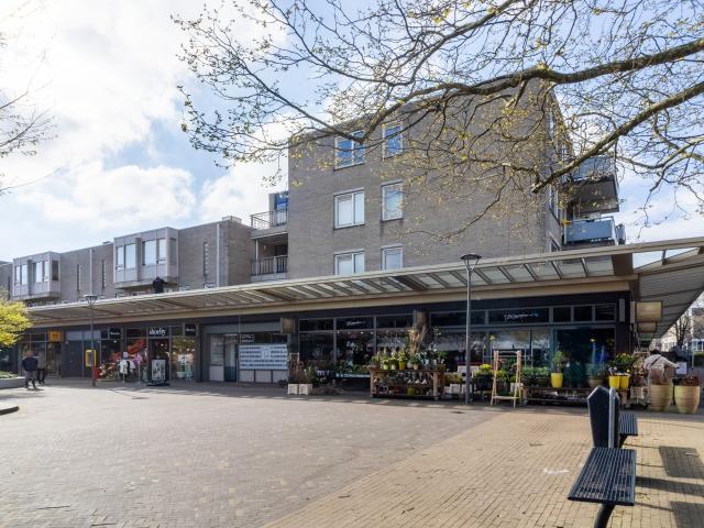 Appartement te huur in Alphen Aan Den Rijn, Zuid Holland