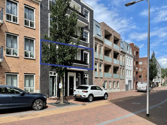Appartement te huur in Alphen Aan Den Rijn, Zuid Holland