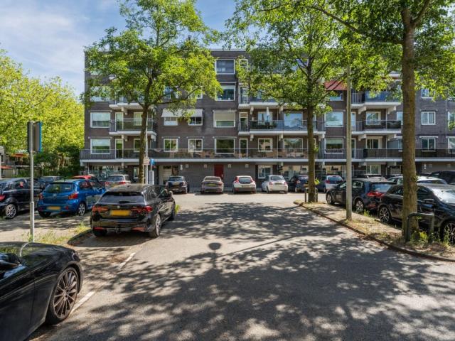 Appartement te huur in Waardhuizen, Noord Brabant