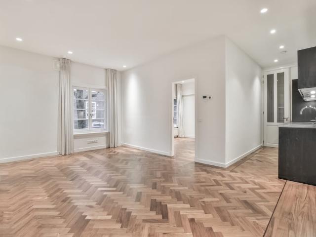 Appartement te huur in Oud-Zuid, Amsterdam