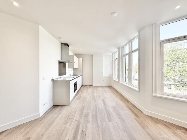 Appartement te huur in Zuid, Amsterdam