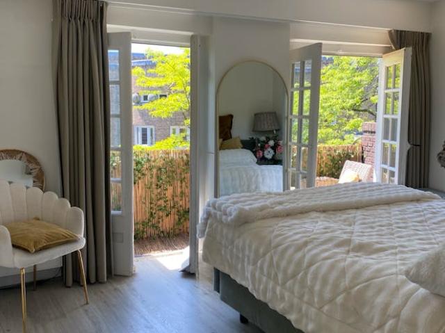 Appartement te huur in Zuid, Amsterdam