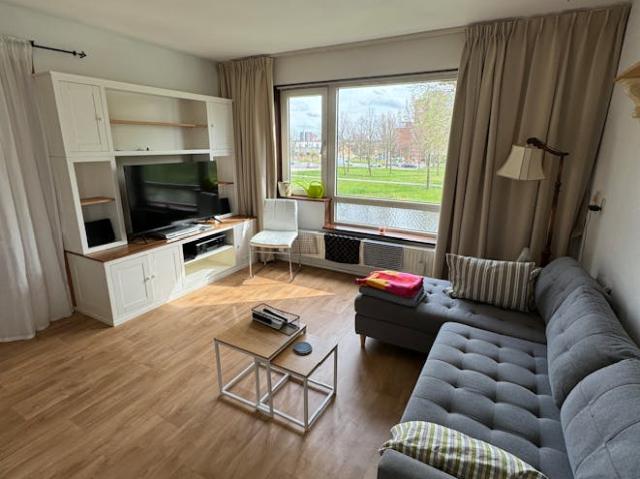Appartement te huur in Sloten, Amsterdam