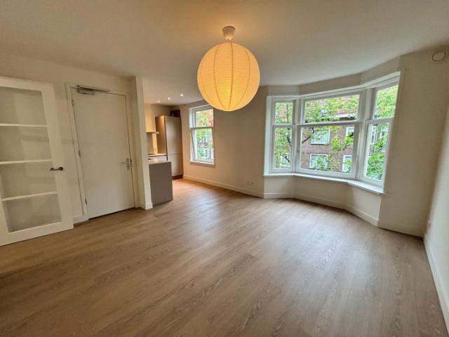 Appartement te huur in Zuid, Amsterdam