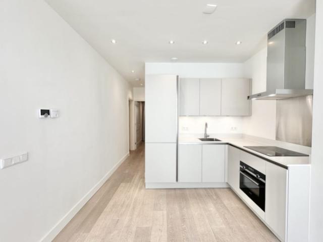 Appartement te huur in Staatsliedenbuurt, Amsterdam