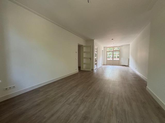 Appartement te huur in Zuid, Amsterdam
