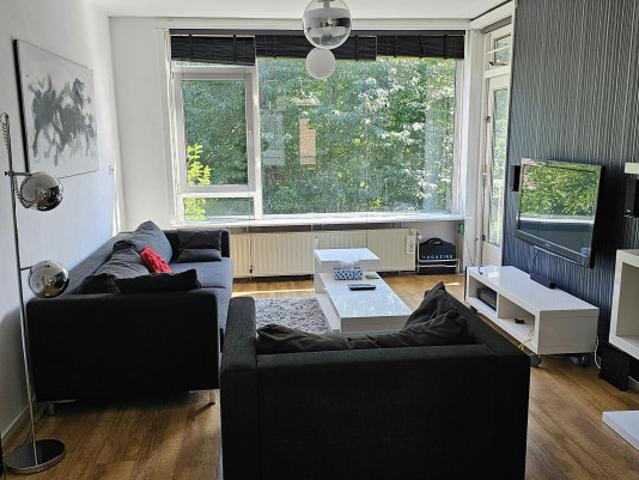 Appartement te huur in Zuid, Amsterdam