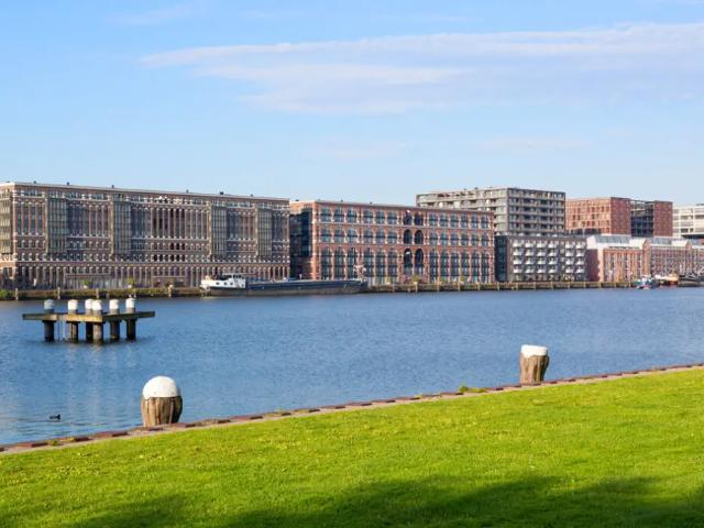 Appartement te huur in Oost, Amsterdam
