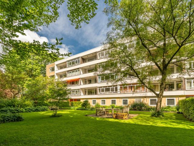Appartement te huur in Zuid, Amsterdam