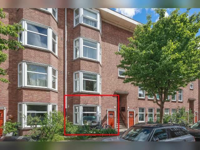 Appartement te huur in Rivierenbuurt, Amsterdam