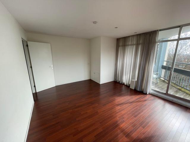 Appartement te huur in Olland, Noord Holland