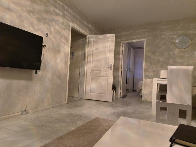 Appartement te huur in Olland, Noord Holland