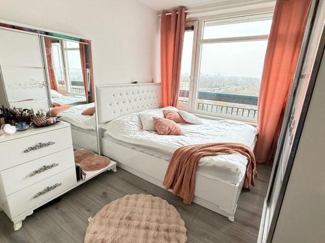 Appartement te huur in Olland, Noord Holland