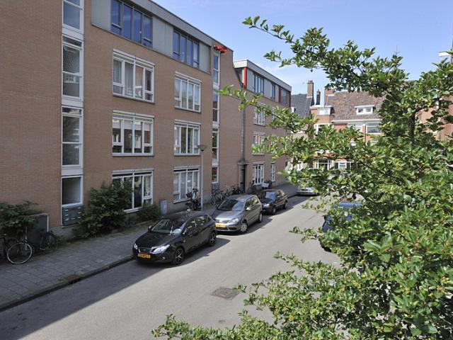 Appartement te huur in Zuid, Amsterdam