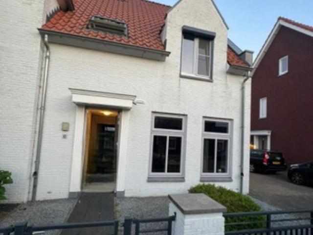 Appartement te huur in Beek En Donk, Noord Brabant