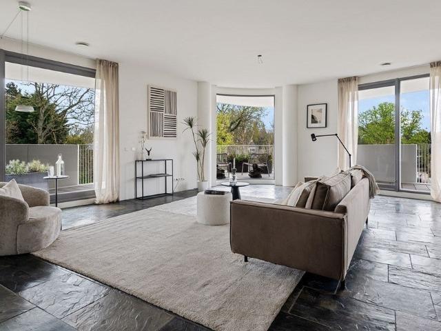 Appartement te huur in Olland, Noord Holland