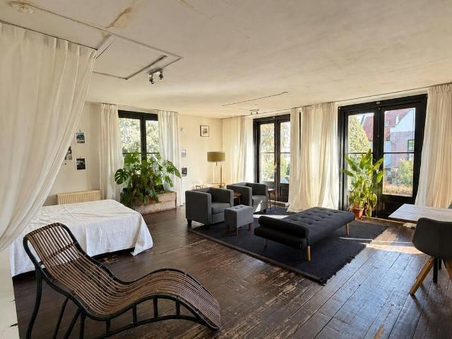 Appartement te huur in Veen en Duin, Bloemendaal