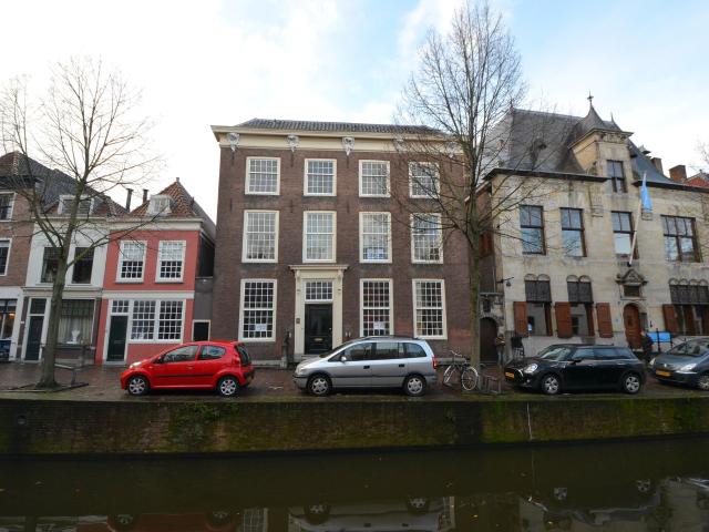 Appartement te huur in Binnenstad, Delft