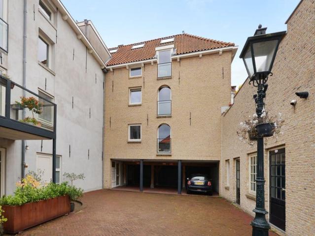 Appartement te huur in Binnenstad, Delft