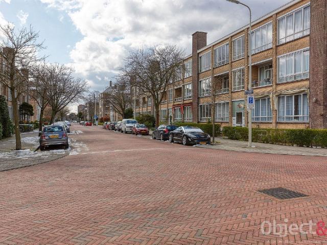 Appartement te huur in Benoordenhout, Zuid Holland