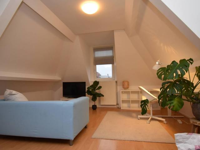 Appartement te huur in Regentessekwartier, Zuid Holland