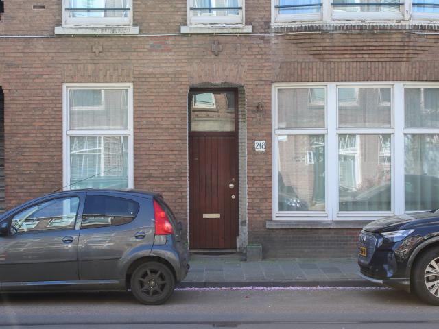 Appartement te huur in Bloemenbuurt, Zuid Holland