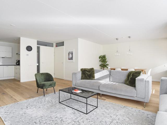 Appartement te huur in Bezuidenhout, Zuid Holland