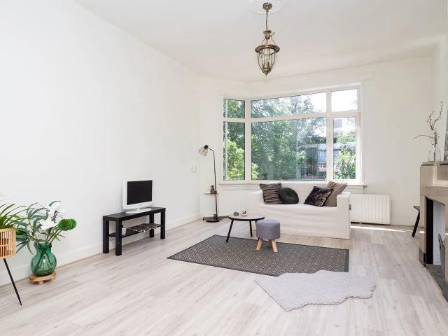 Appartement te huur in Vruchtenbuurt, Zuid Holland