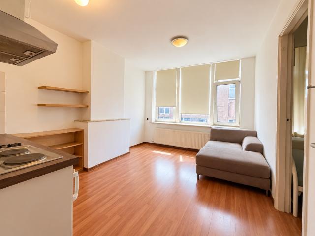Appartement te huur in Stationsbuurt, Den Haag