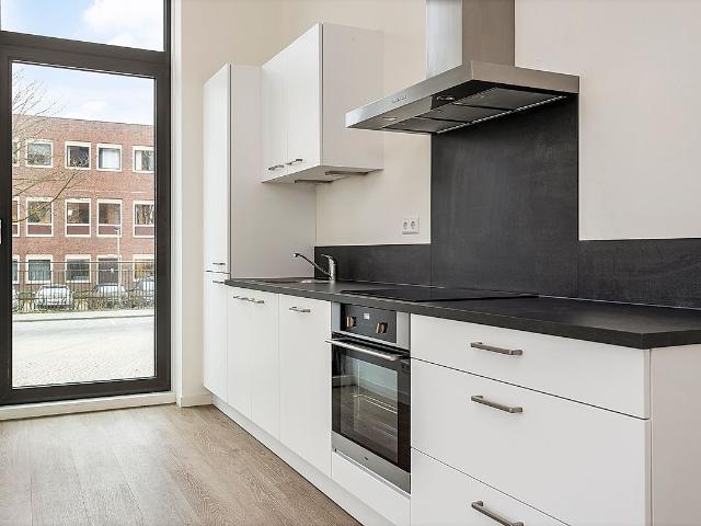 Appartement te huur in Holland Park, Diemen