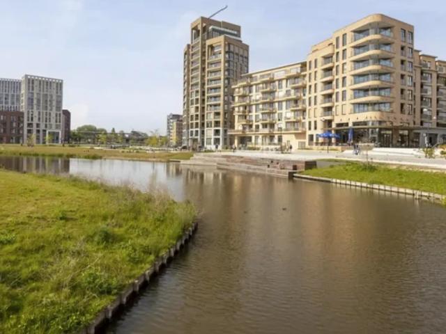 Appartement te huur in Holland Park, Diemen