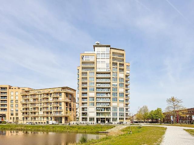 Appartement te huur in Diemen, Noord Holland
