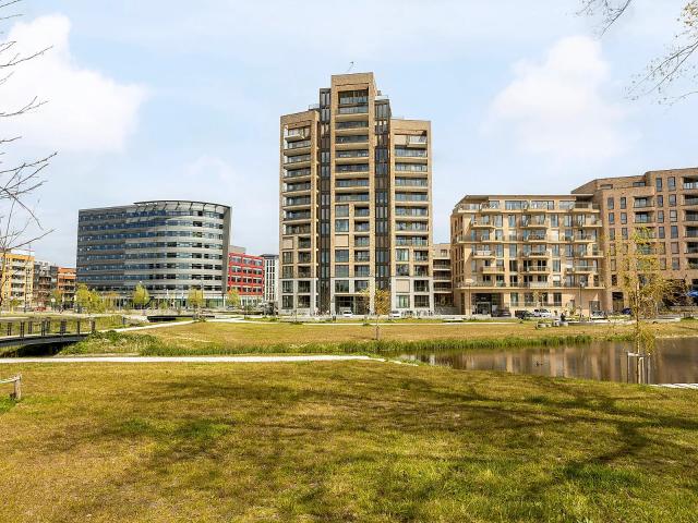 Appartement te huur in Diemen, Noord Holland