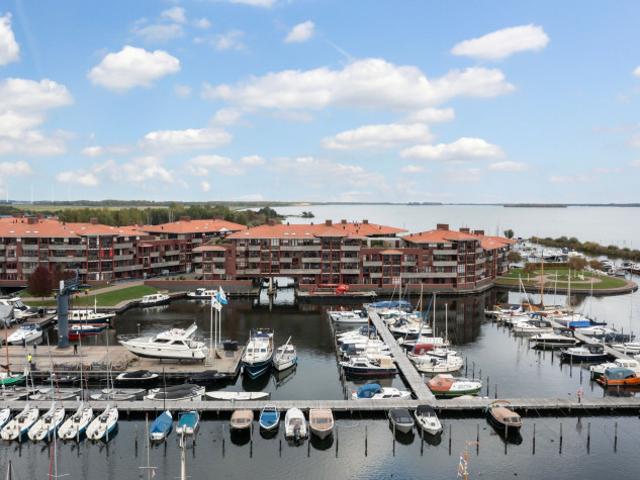 Appartement te huur in Dronten, Flevoland