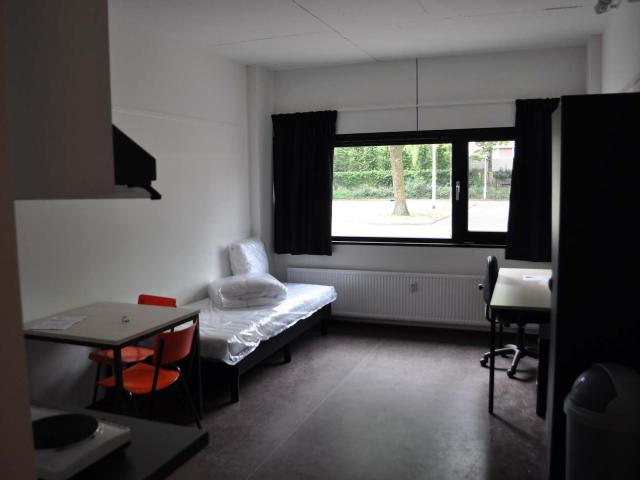 Appartement te huur in Stratum, Noord Brabant
