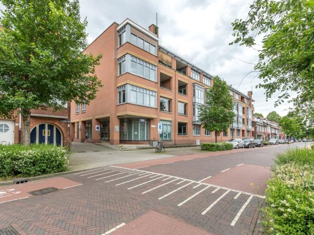 Appartement te huur in Philipsdorp, Olland
