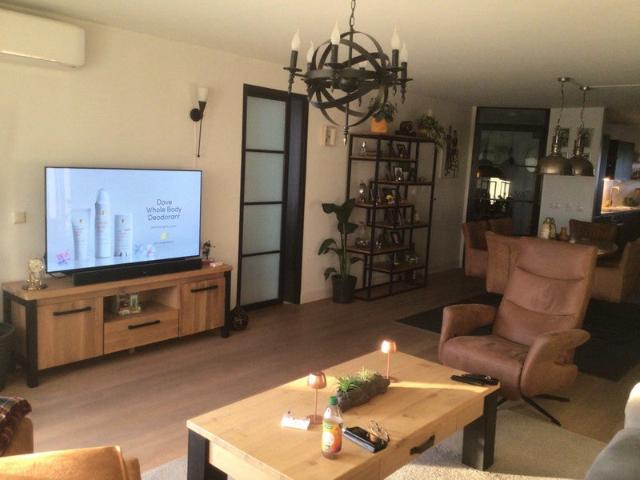 Appartement te huur in Driehoeksbos, Olland